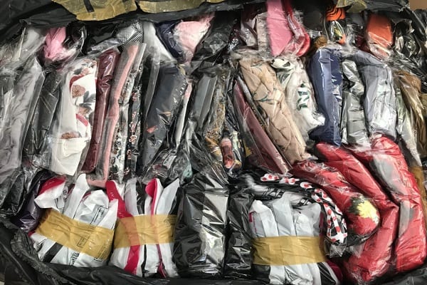 gui quan ao giay dep di na uy 1