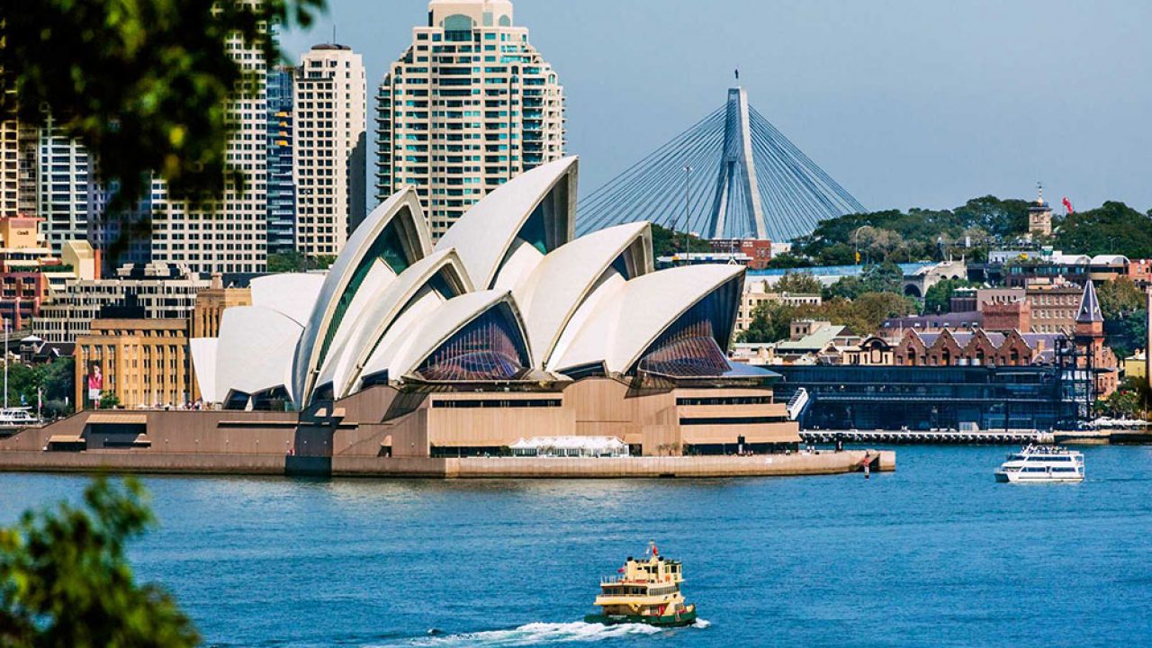 gui khau trang di uc 2