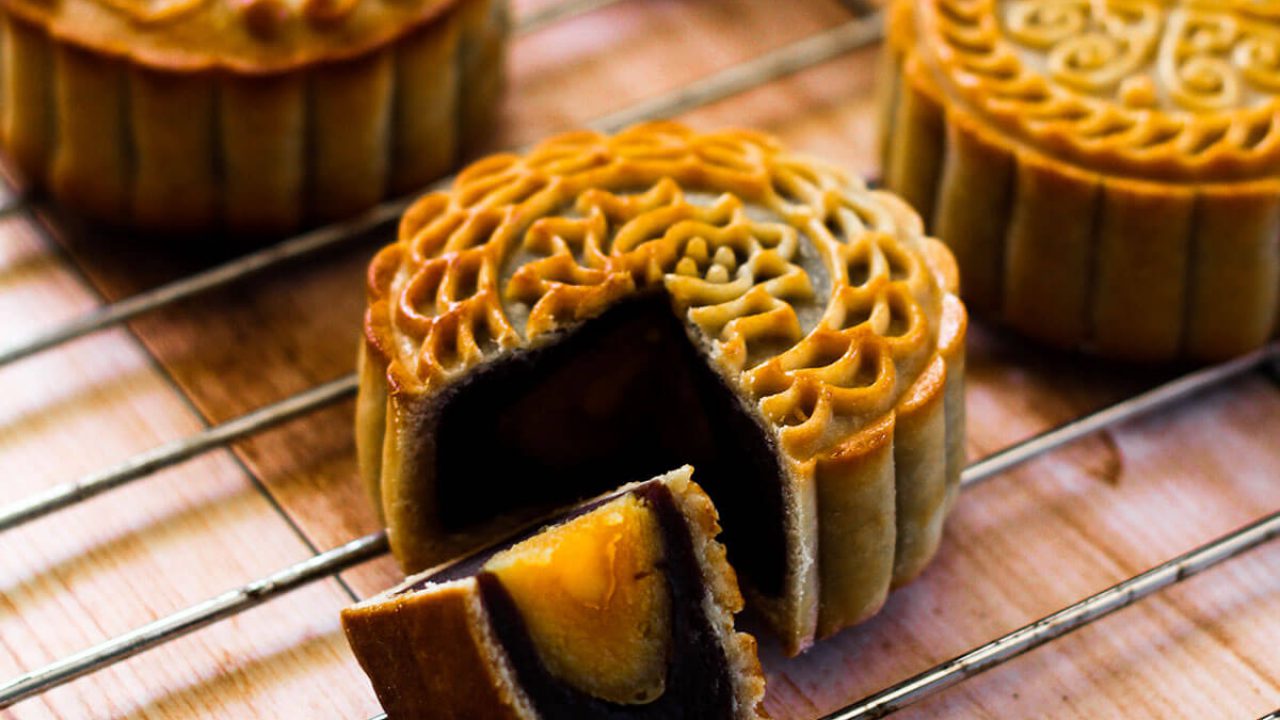 gui banh trung thu di na uy 2