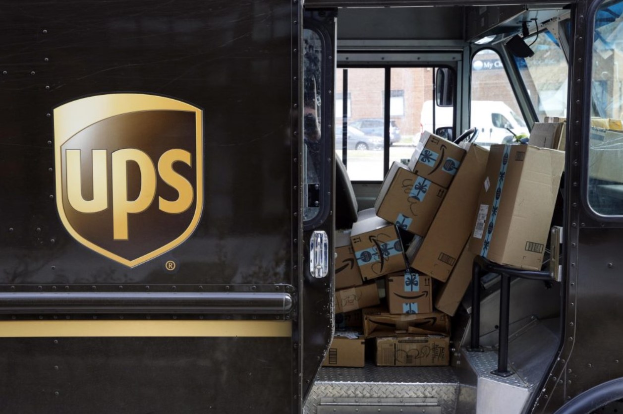 Thời gian vận chuyển hàng hóa của UPS